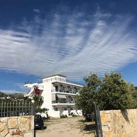 Villa Calliope Himare Buitenkant foto